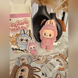 Labubu - Lychee Berry